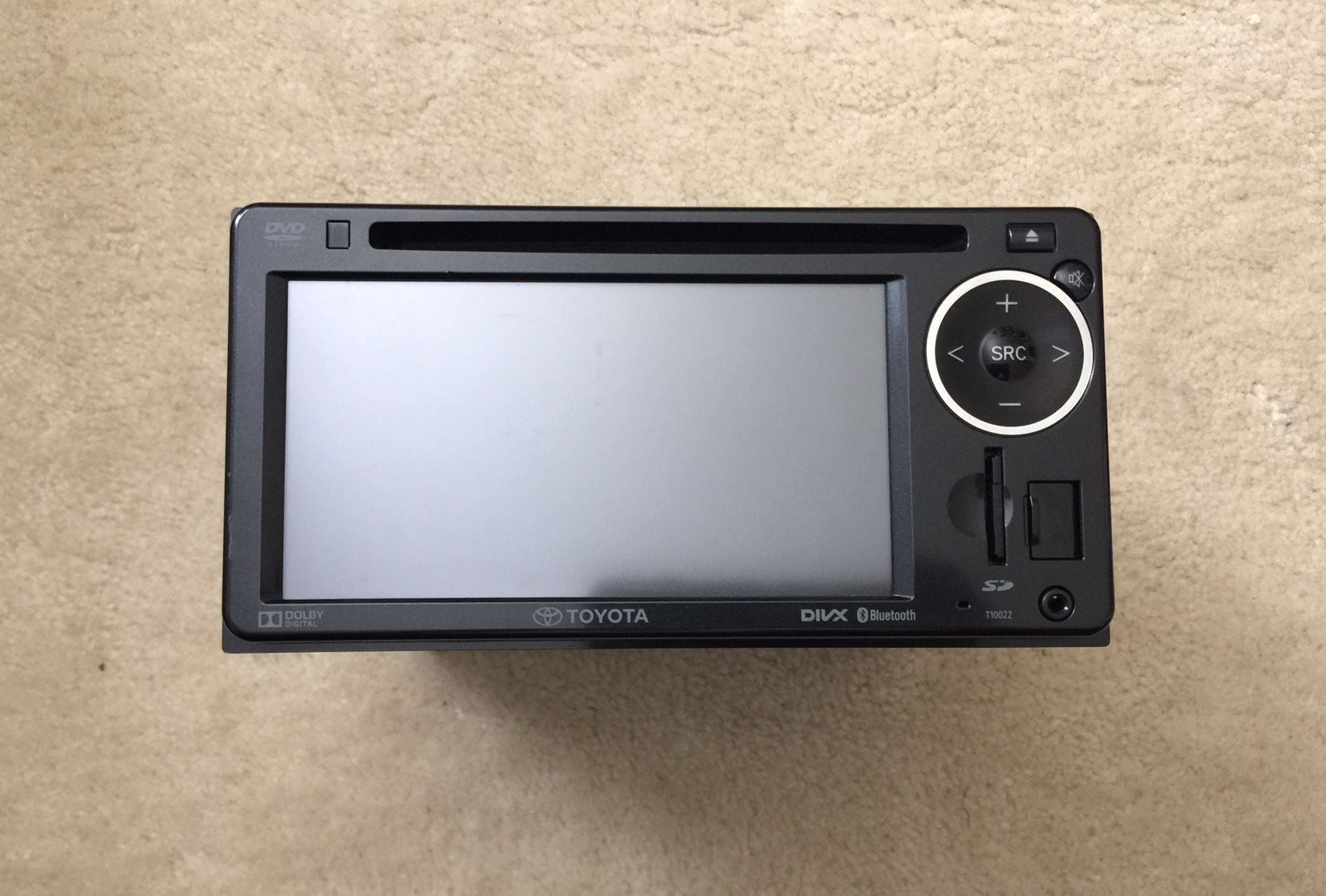 OEM Toyota PZ071-00A47 DVD Player 2DIN 5.8” Touchscreen Display for Toyota Altis 2015-2017