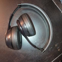 Headphones Beats Solo 3