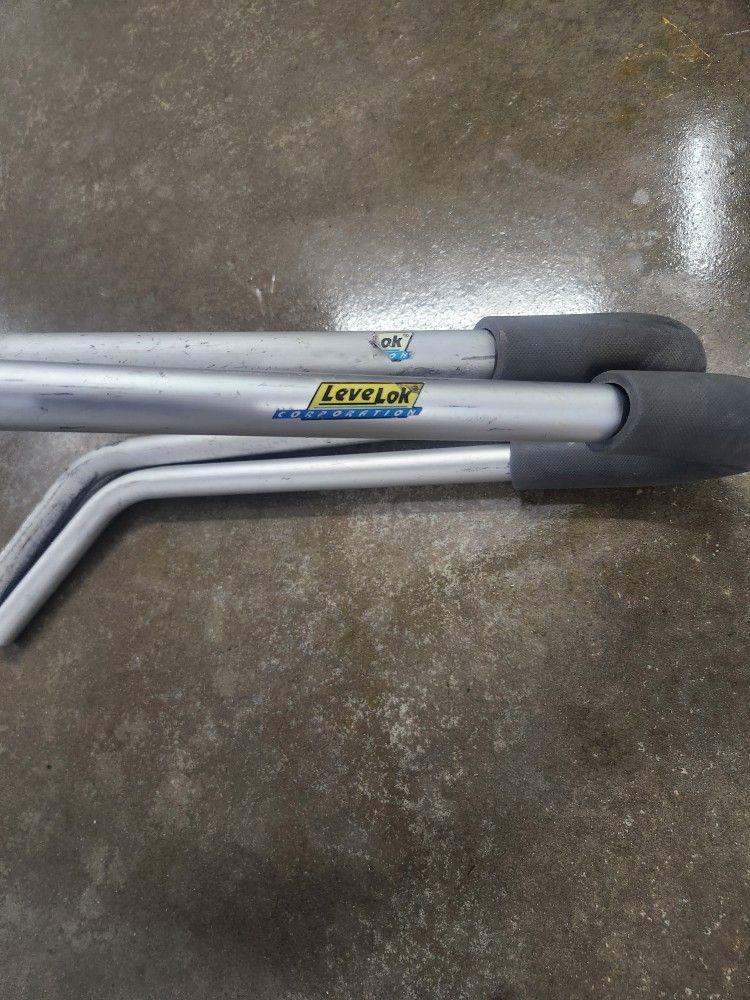 Ladder Stabilizers