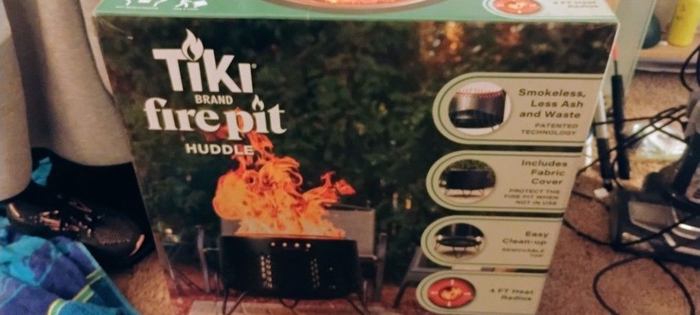 Tiki Fire Pit Huddle 