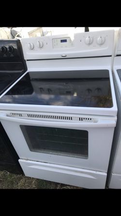 Whirlpool stove (delivery available)