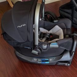 Nuna Infant Car Seat And Base