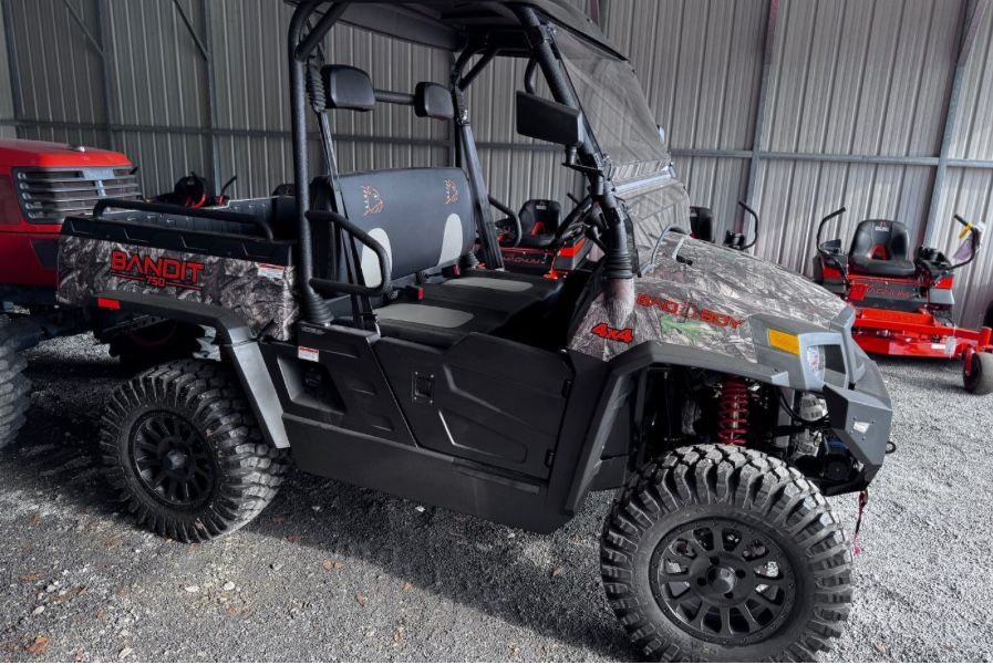 2025 Bad boy Bandit 550