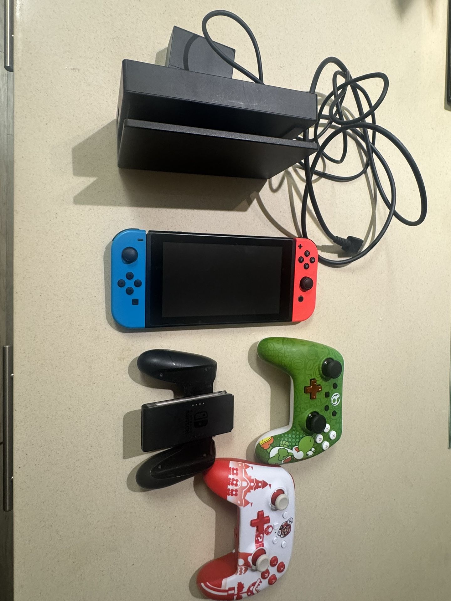 Nintendo Switch with Blue and Red Joy-Con (HAC-001-01)