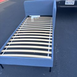 Twin Bed