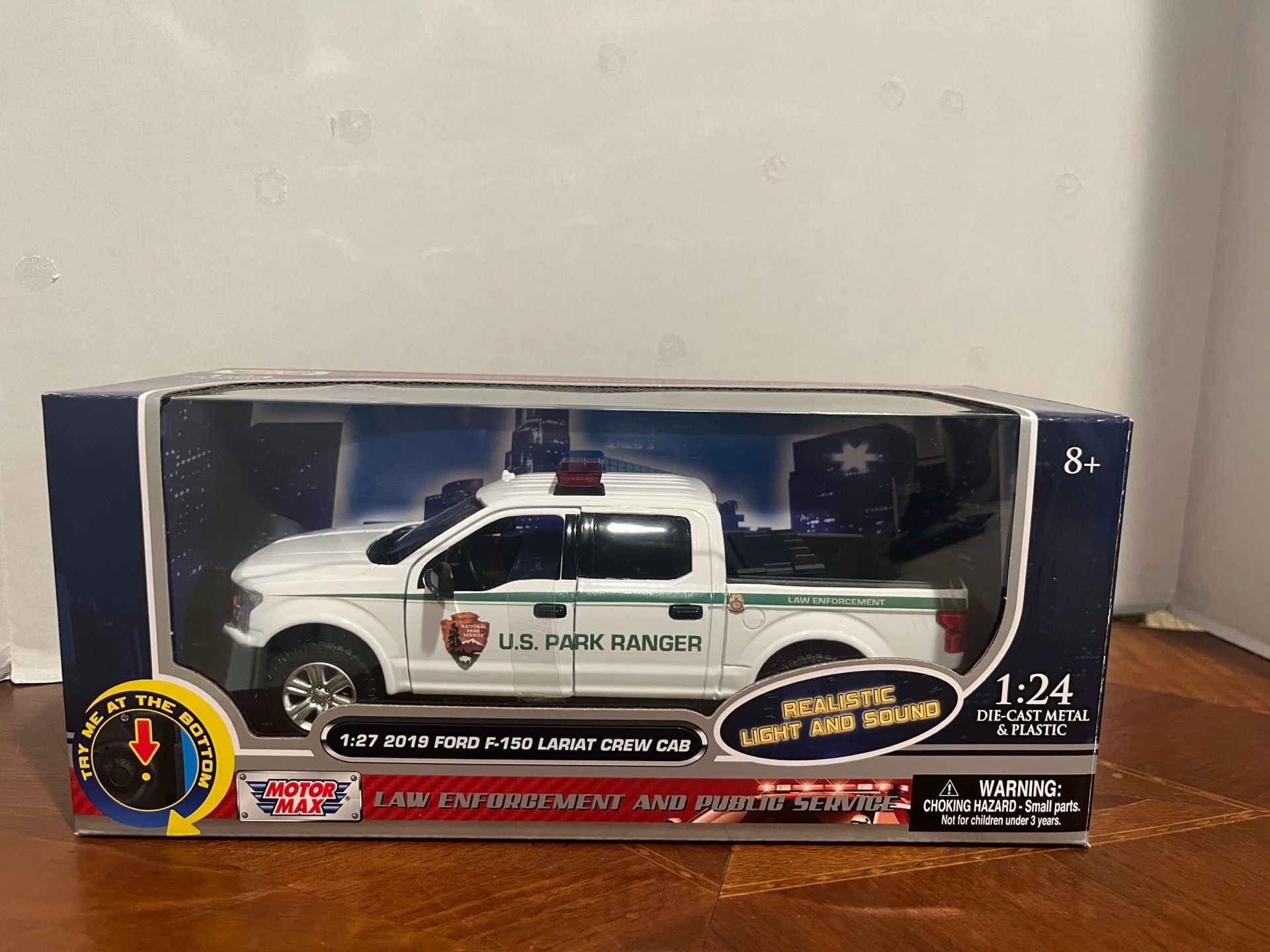 1/24 Scale US Park Ranger Patrol 2019 Ford F-150 with Lights/Sirens