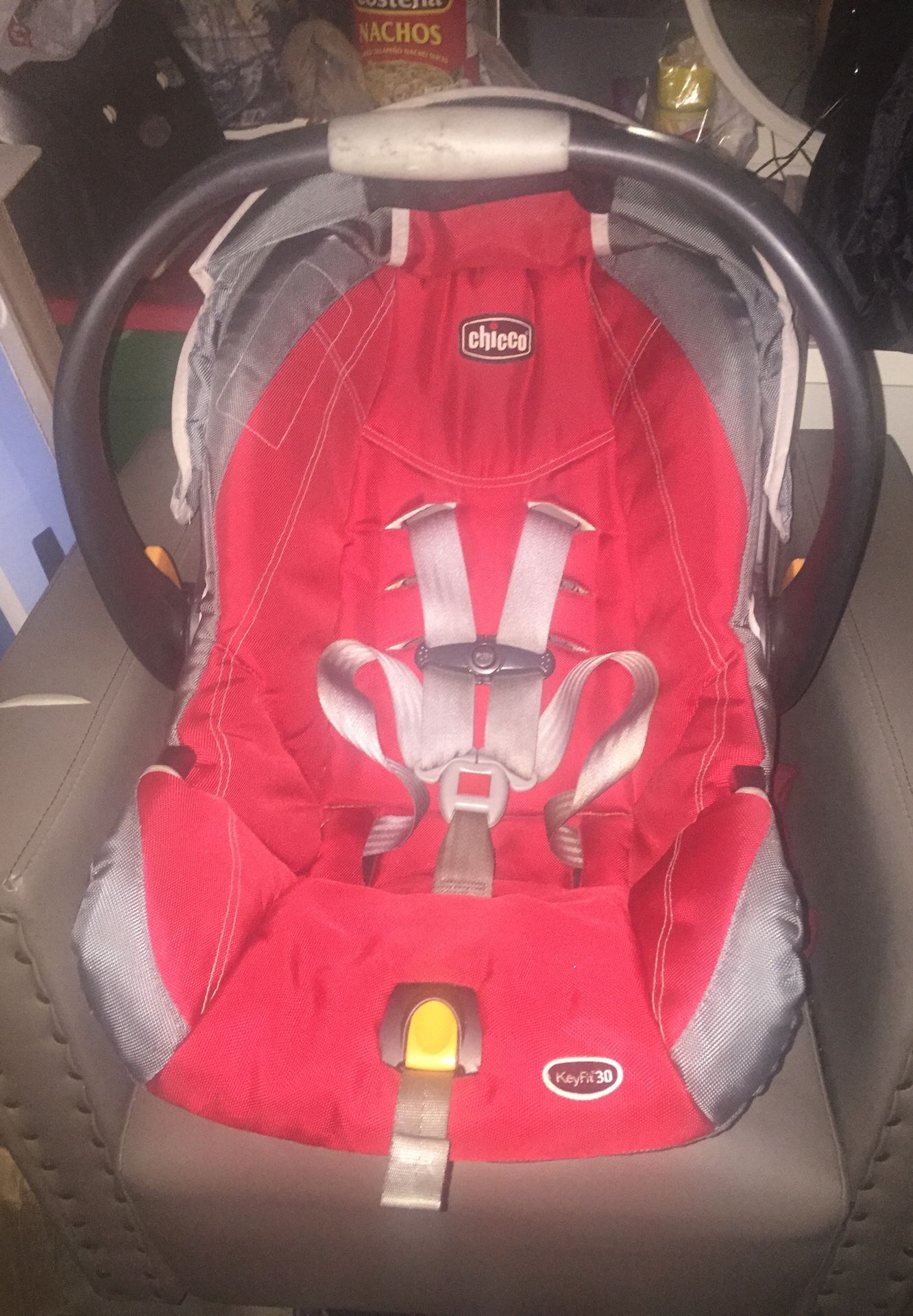 Chicco Infant Car Seat No Base $15