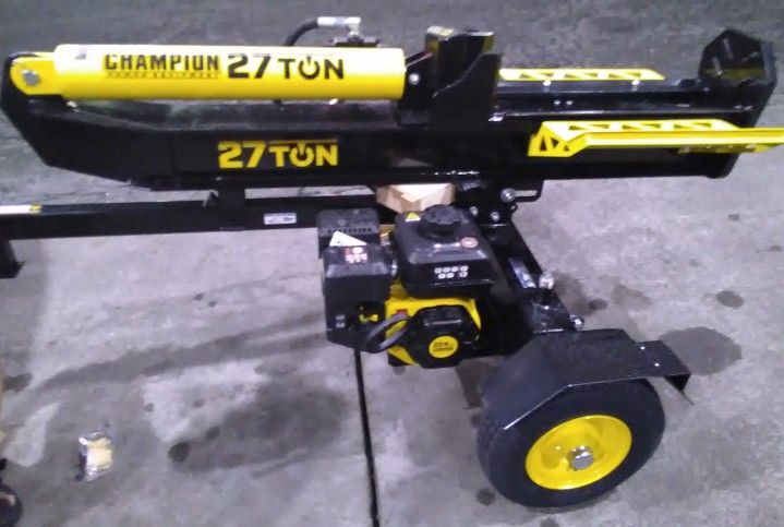Champion 27 Ton Log Splitter