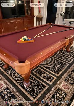 Vintage Solid Wood Billiard / Pool Table – Beautiful Cherry Finish – Excellent Condition
