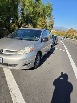2008 Toyota Sienna