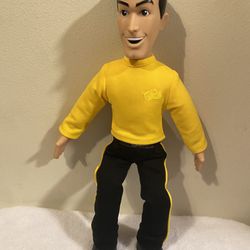 Spin Master The Wiggles GREG 14" Interactive Doll - Sings Theme Song, WORKS