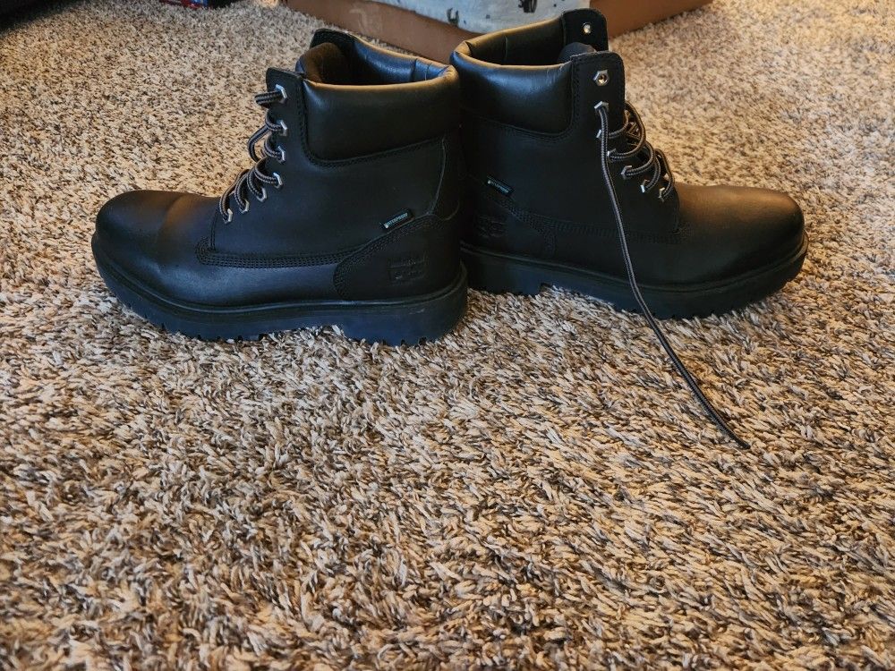 TIMBERLAND WORK BOOTS