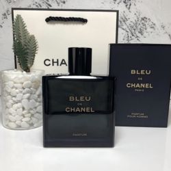 Bleu de channel Paris Parfum