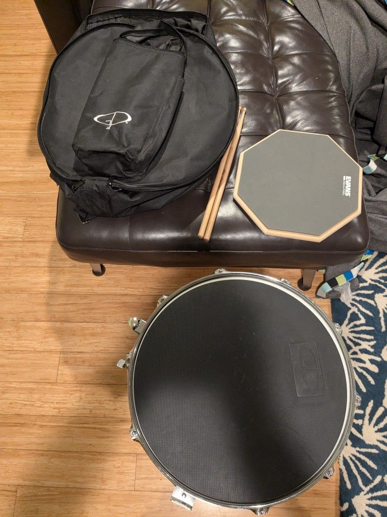GP Percussion SK22 Complete Student Snare Drum Kit plus Evans Realfeel Practice Pad