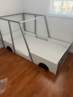 Twin bed with mattress