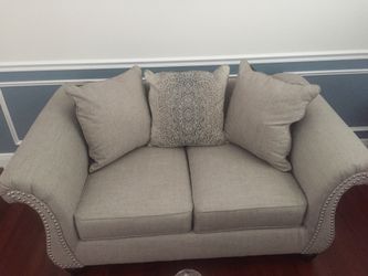 Sofa for sale !!