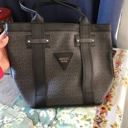 Guess Purse Excellent Condition