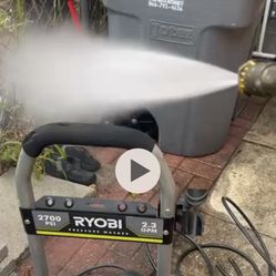 Ryobi Pressure Washer Pressure Cleaner 2700 Psi /2.3 GPM Works Great For Your Business