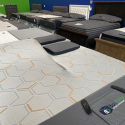 Adjustable beds, Massage beds, Premium Top Brand Mattresses up to 70% off!