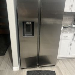Samsung Refrigerator 