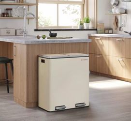 Trash Can, 2 x 8 Gallon (2 x 30 L) Garbage Can