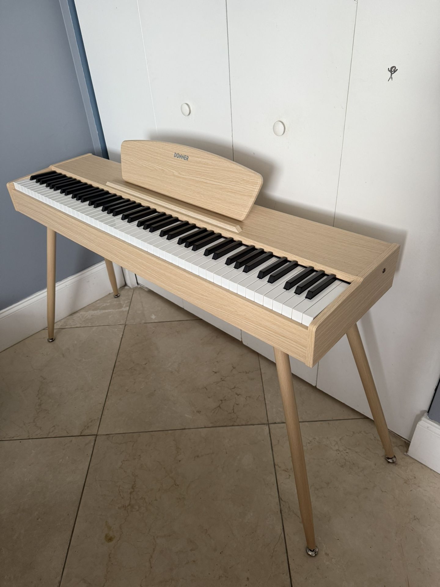 DONNER Digital Piano - Brand New
