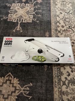 Oxo good grips Vblade mandoline slicer, NIB