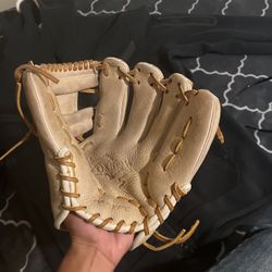Marrucci Glove 