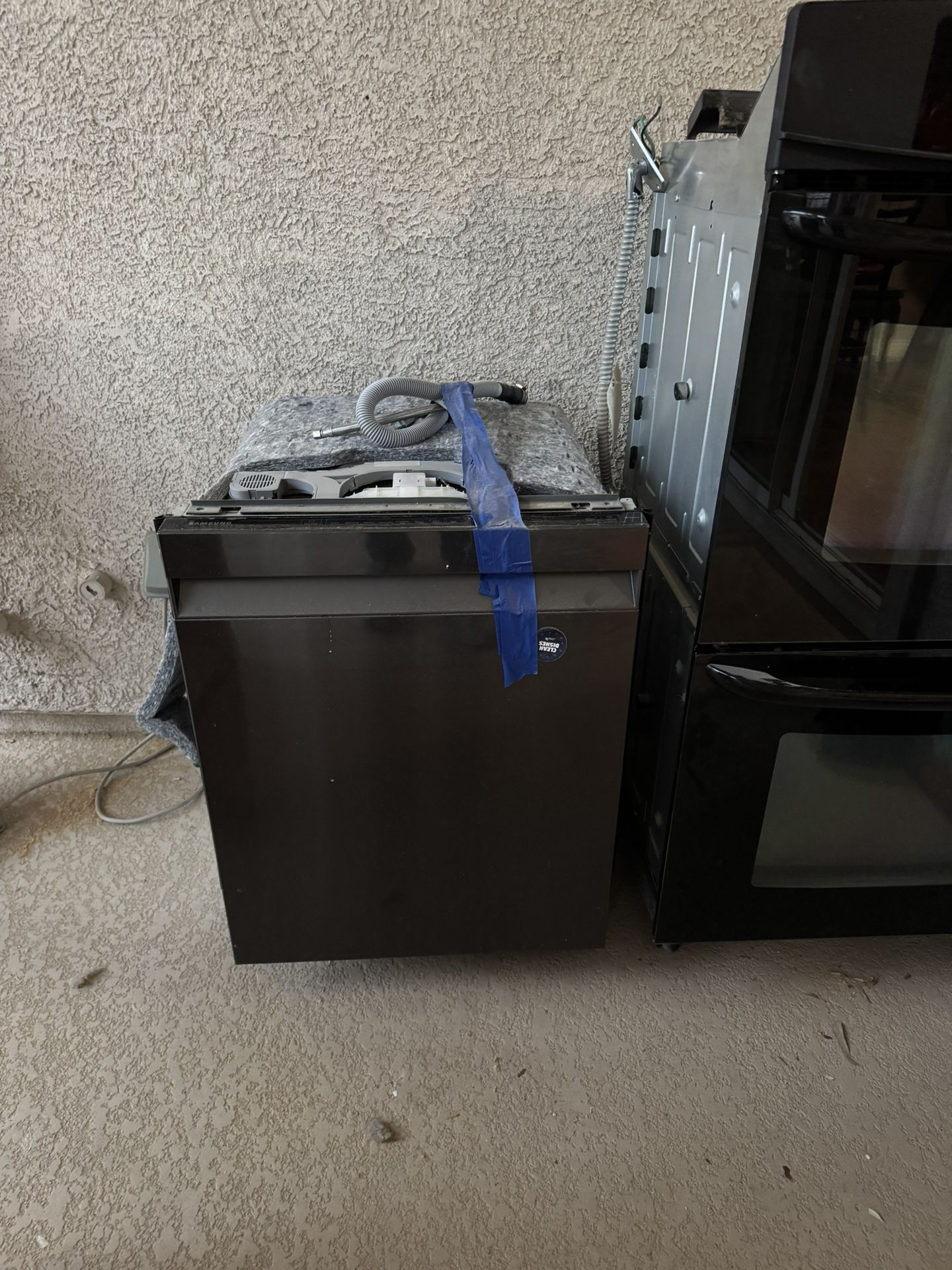 2020 Samsung Black Stainless Dishwasher