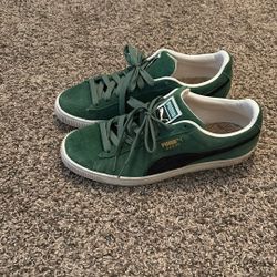 9.5 In Men’s Pumas 