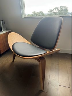 Hans Wegner Style Shell Chair