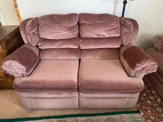 Rose-colored velour sofa and love seat