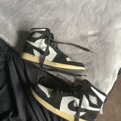 Black And White Jordan 1s