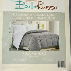 New Queen Size Comforter
