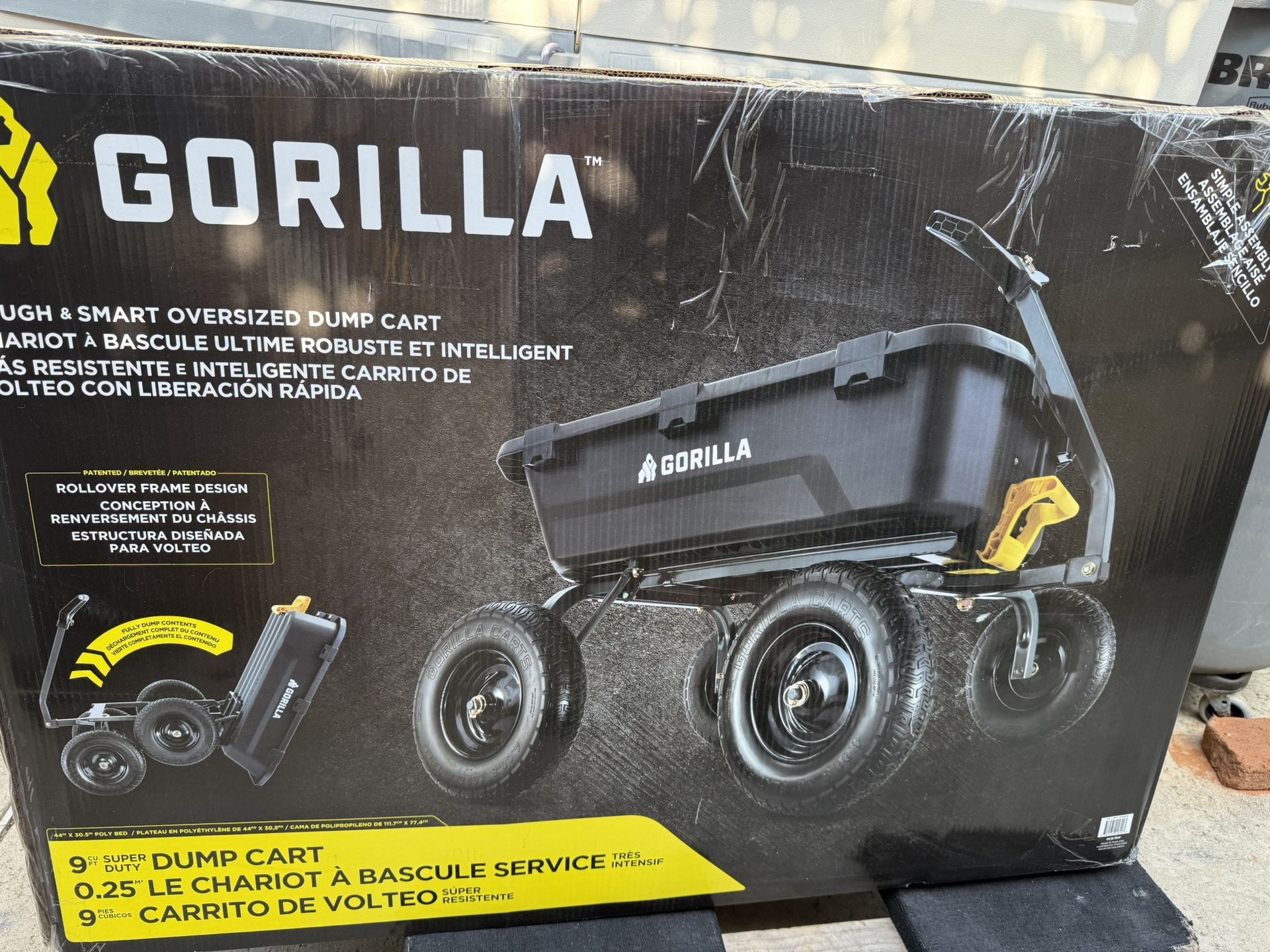 1400lb Capacity! 9 Cu. Ft! Gorilla Super Duty Dump Cart