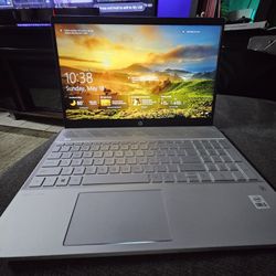 HP PAVILION  15-CS3 153CL