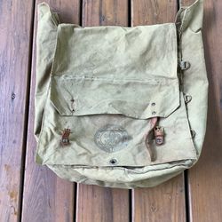 Boy Scout Back Pack ( Old 1960 But Usable Shape).     $10