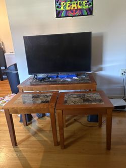 A Wide Tv Stand, 2 Side Tables A 43 Inches Lg Smart Tv