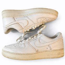 Nike Air Force 1 Low All White  Size 9