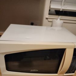 Macrowave 