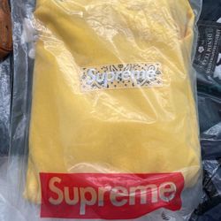 Supreme Yellow Bandana Box Logo Hoodie