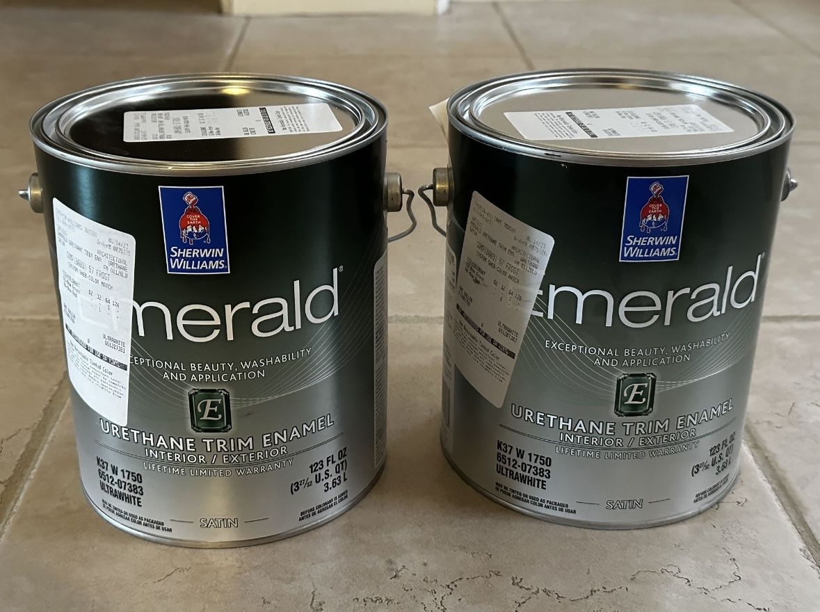 Sherwin Williams Emerald Urethane Enamel Paint In Frost