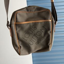 Louis Shoulder Bag