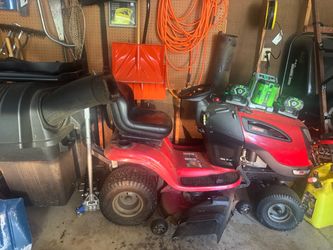 Craftsman Riding Lawn Mower