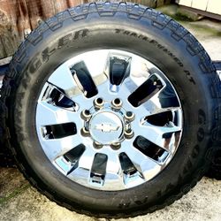 Like New Chevy Silverado 2500 20” OEM Chrome Wheels on 275/65/20 Goodyear TrailRunner AT 50% Tread
