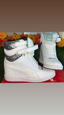 NEW IN BOX RARE PAIR OF PUMA HI-TOP HOLOGRAPHIC WEDGE SNEAKERS 3” TALLER WHITE SKY WEDGE OP WOMENS 6.5 6 1/2 GIFT CHRISTMAS 