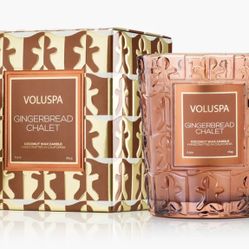 Volupsa Gingerbread Chalet Candle