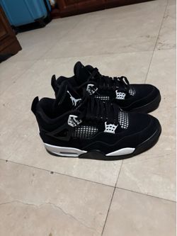 Jordan 4 White Thunder