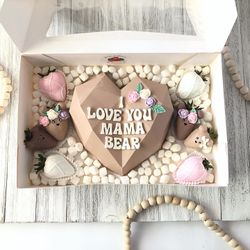 Mother’s Day Decor And Packaging