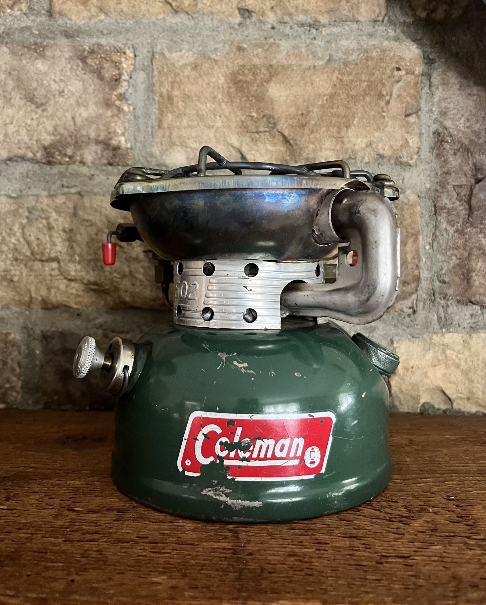 Vintage 1975 Coleman Single Burner Stove